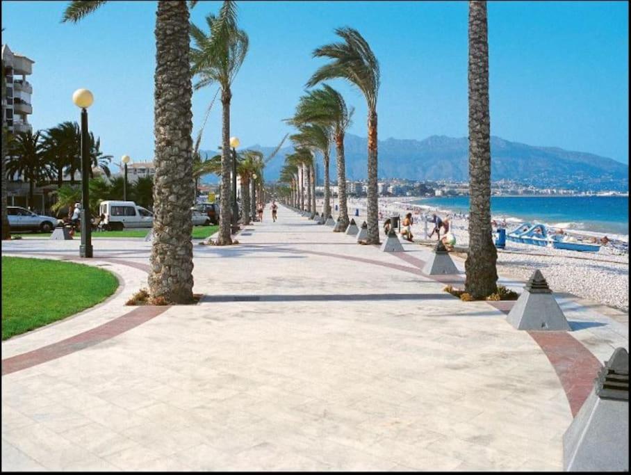 Pueblo Mascarat Con Vista Al Mar Altea la Vieja Exterior foto